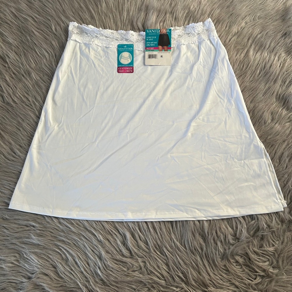 Vanity Fair Radiant Collection Half Slip Womens Size Small 18" White Lace